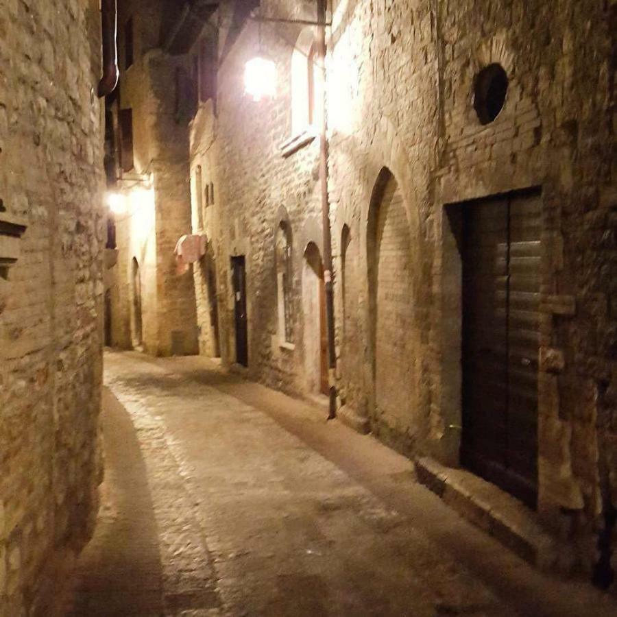 Canto XI Assisi Buitenkant foto
